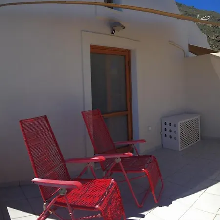 Absolute Peace South * Vourvoúlos