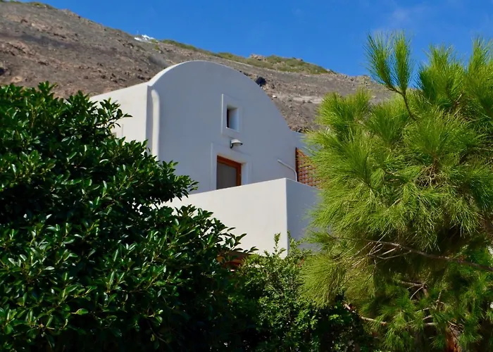 Absolute Peace South Vourvoúlos